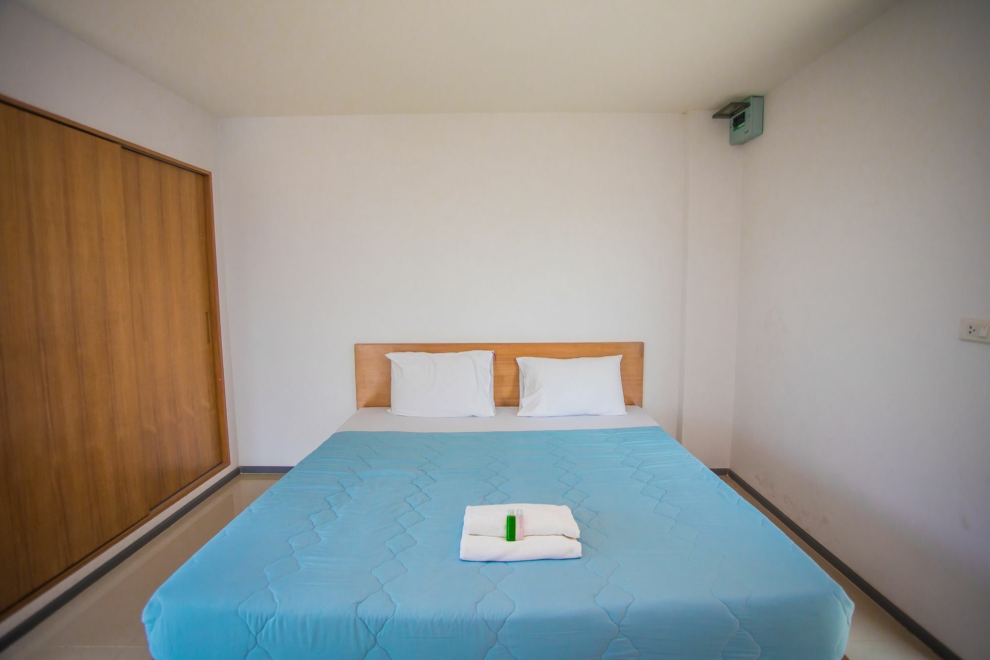 Promsook Apartment Chonburi Bagian luar foto