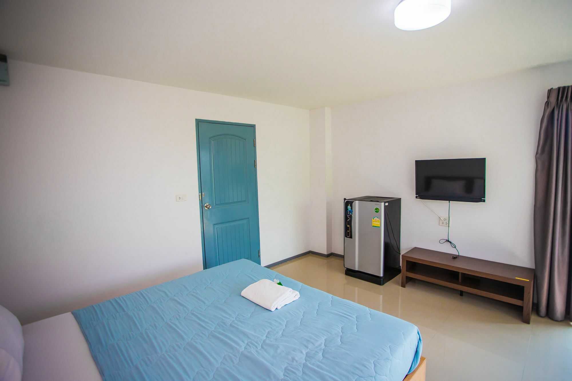 Promsook Apartment Chonburi Bagian luar foto